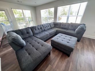 Charcoal Gray U shaped Sectional Sofa with Ottoman