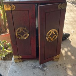Vintage Chinese jewelry box