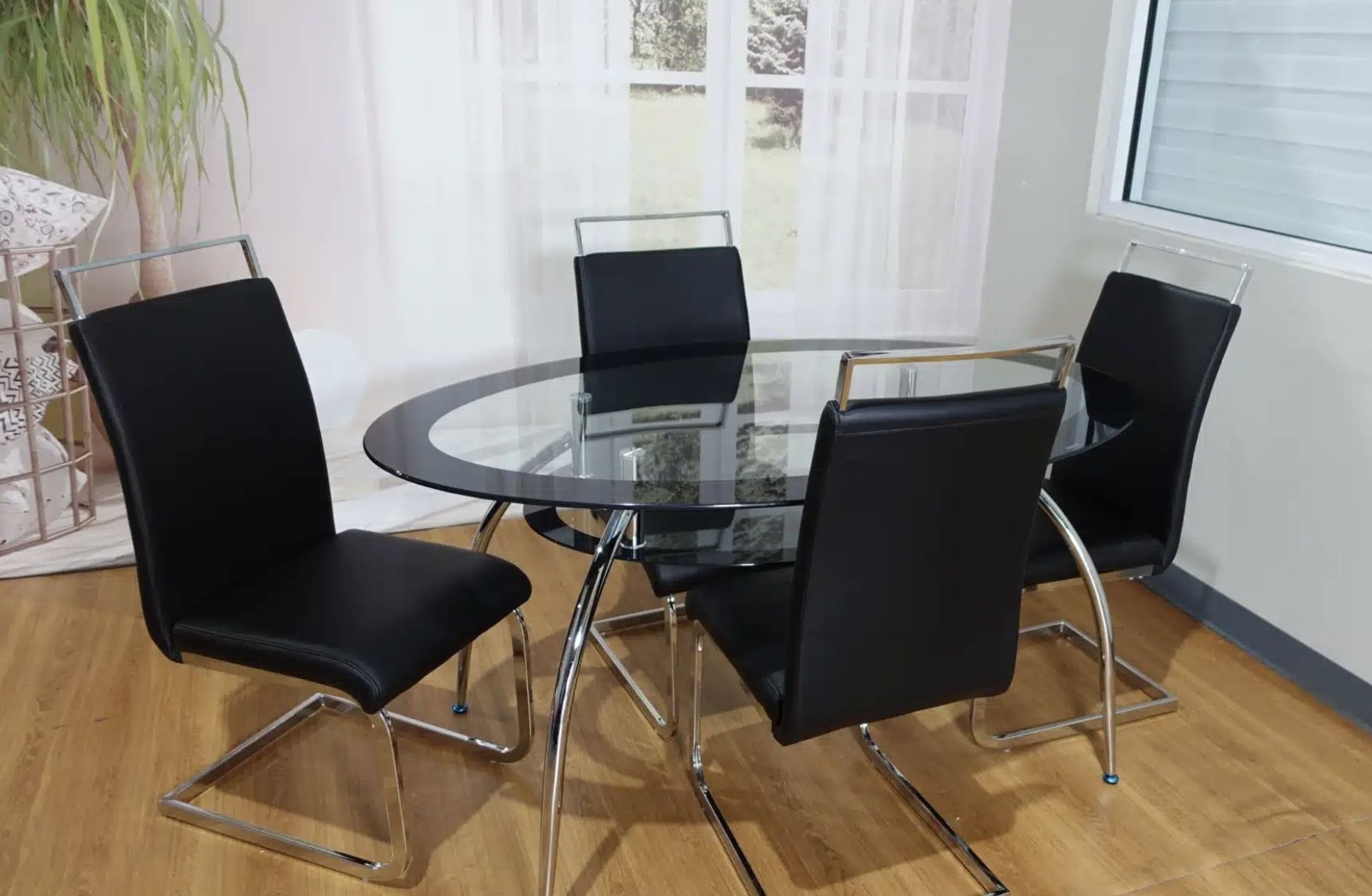 ROUND dining Set In BLACK 🖤🖤