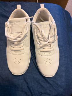 Cheer shoes