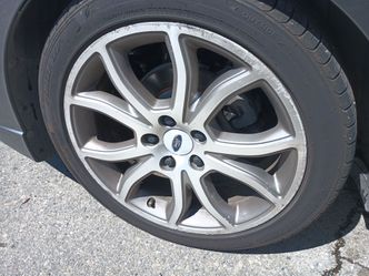 2012 Ford Fusion Sel Rims and Tires