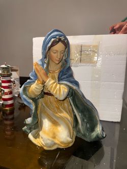 Thomas Kinkade Hawthorne Village “Mary” Nativity Figurine with COA