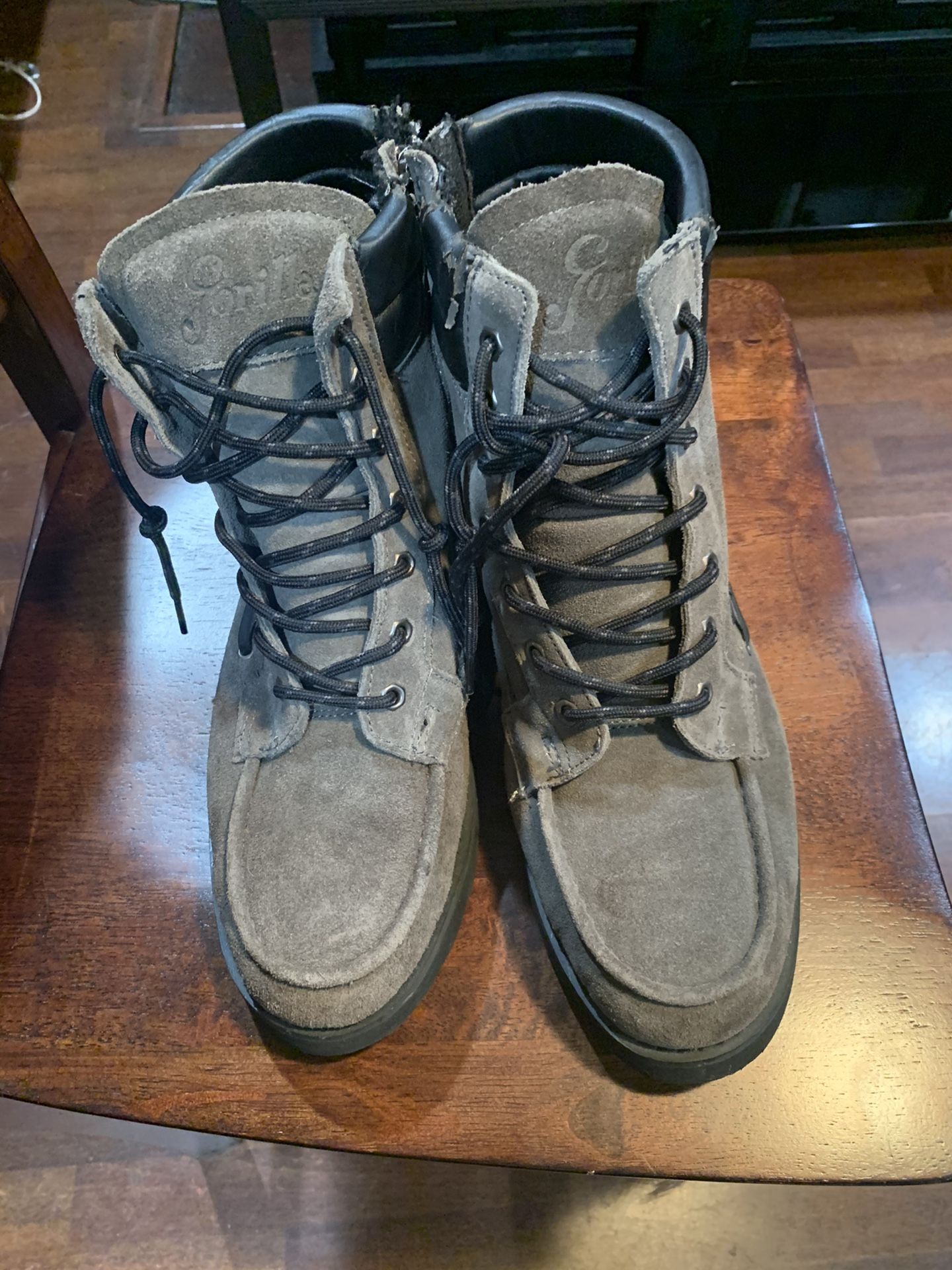 Nice Gray Suede Gorilla Hiking Boots :12 Very Good Condition