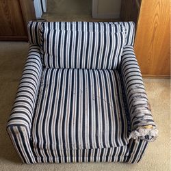 Chair On Casters, Can Be Reupholstered. Pick Up Only