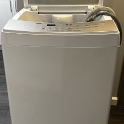 21.5 in. W 2.0 cu. Ft. Portable Top Load Washing Machine in White 