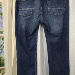 Tommy Bahama Jeans Mens 38 x 30 Blue Carmell Vintage Whiskered Straight Leg Logo