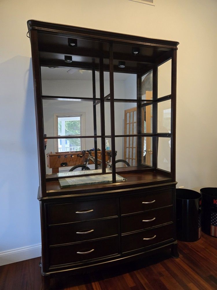 Display Shelf/cabinet
