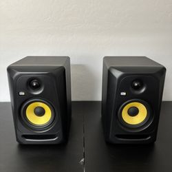 KRK Monitors Classic 5’s And 10s Sub