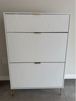 Modern 3-Tier Diamond-Pattern Shoe Cabinet