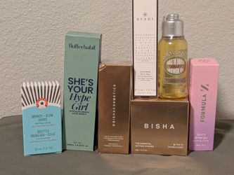 Beauty Bundle: First Aid Beauty, L'Occitane, Avant, and More- 10 each