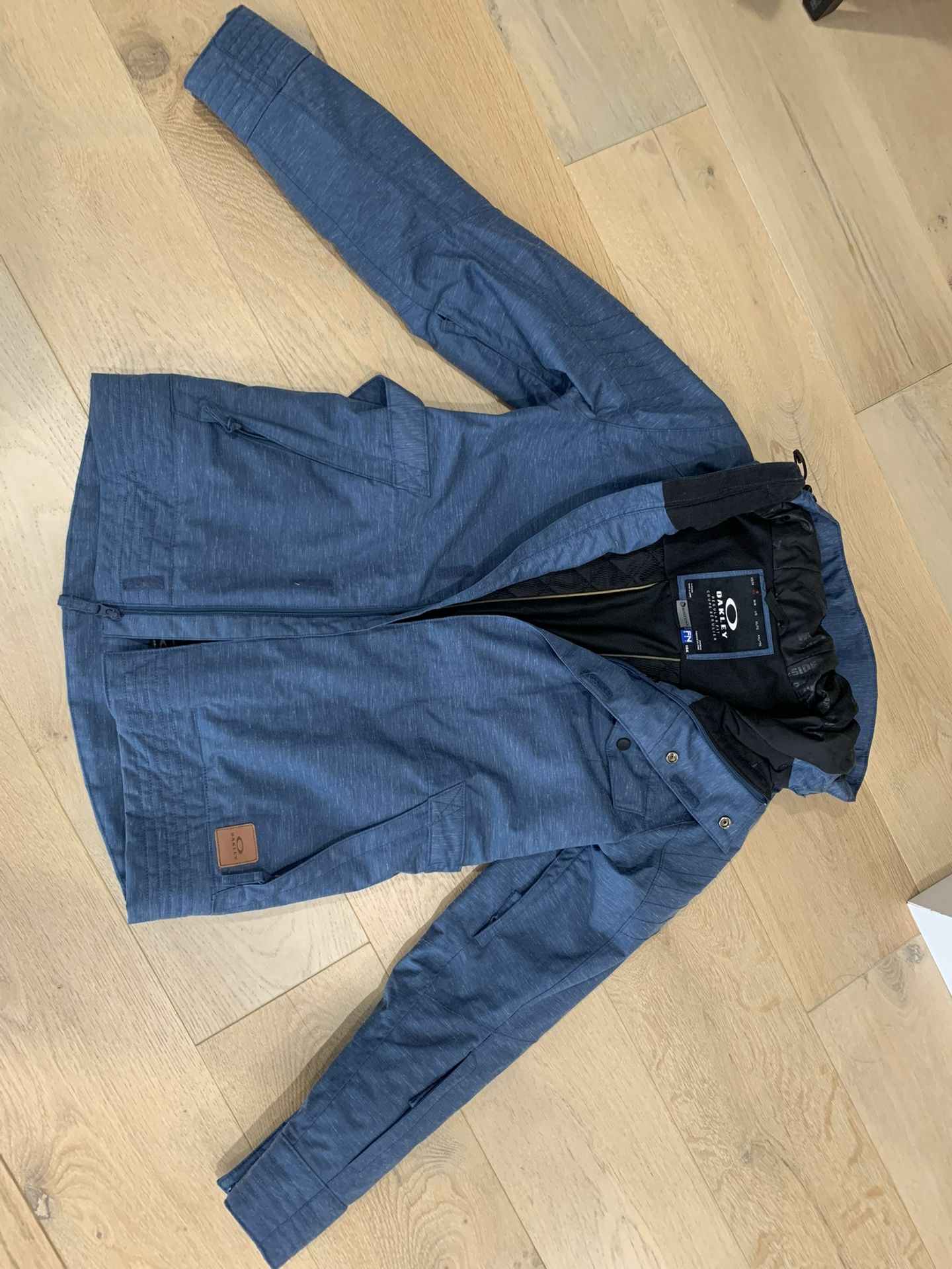 Oakley ski Snowboard Snow Winter Jacket Size S