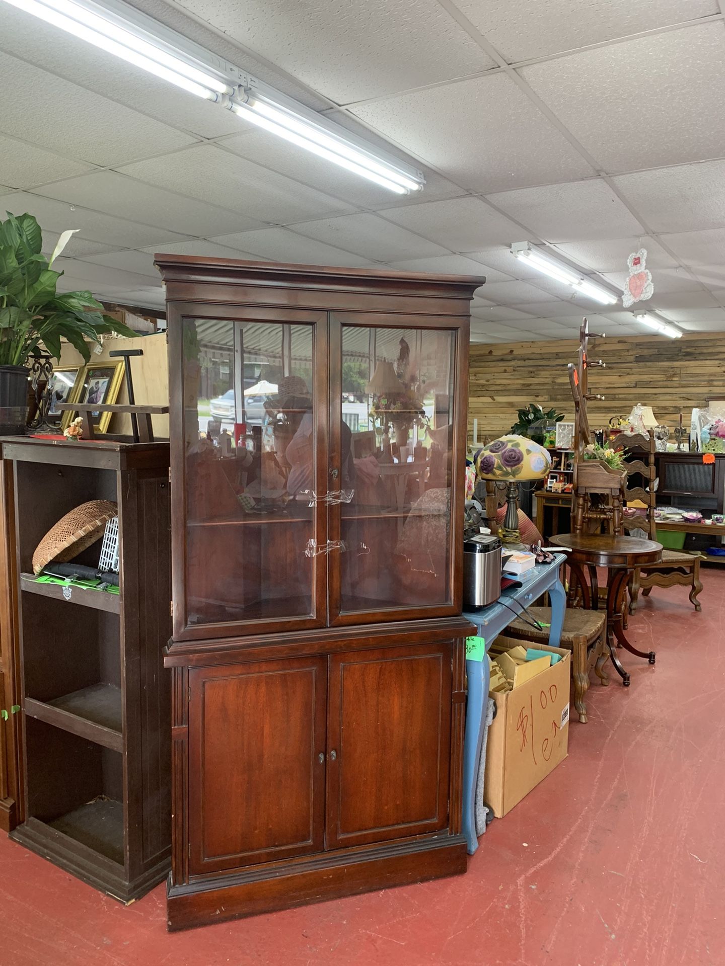 Corner Cabinet 