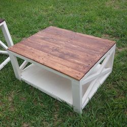 Rustic coffee table and end tables