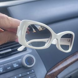 FENDI Sunglasses (white)