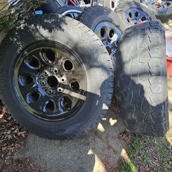 17" Steel Chevy 6 Lug Wheels Rims