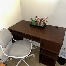 Ikea desk & chair