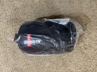 Supreme F/W 20 Sleeping Bag