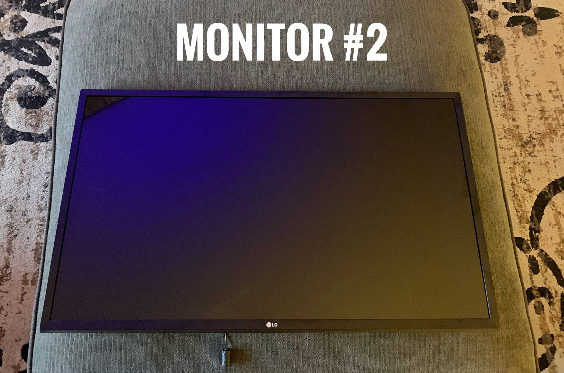 2 LG Monitors