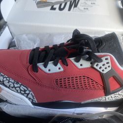 Jordans Spikez