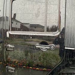 Jeep Wrangler Left Door Window 