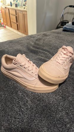Vans pink