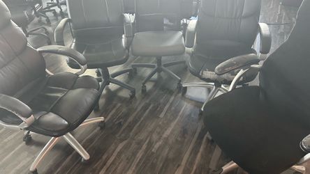 Office Chair - 5 quantities - $10 Per each