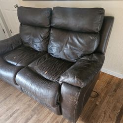 *FREE* Loveseat Recliner