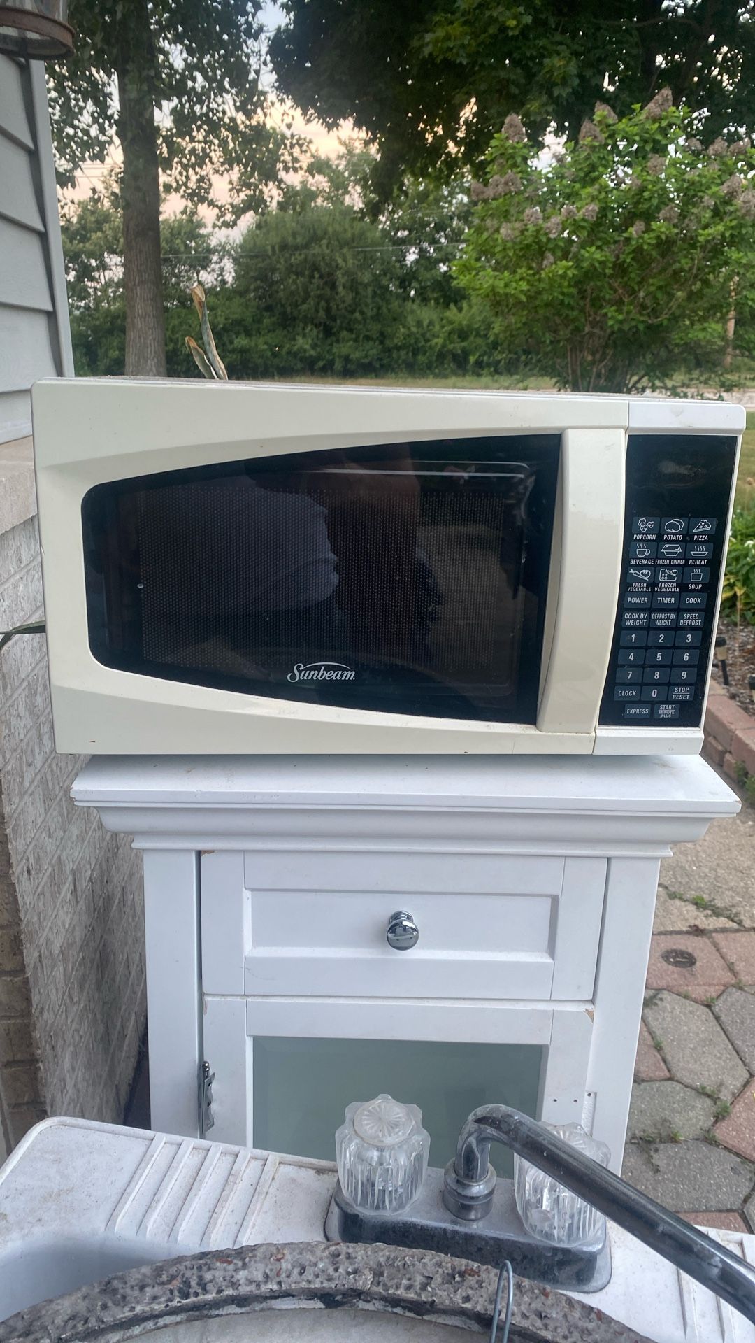 Microwave