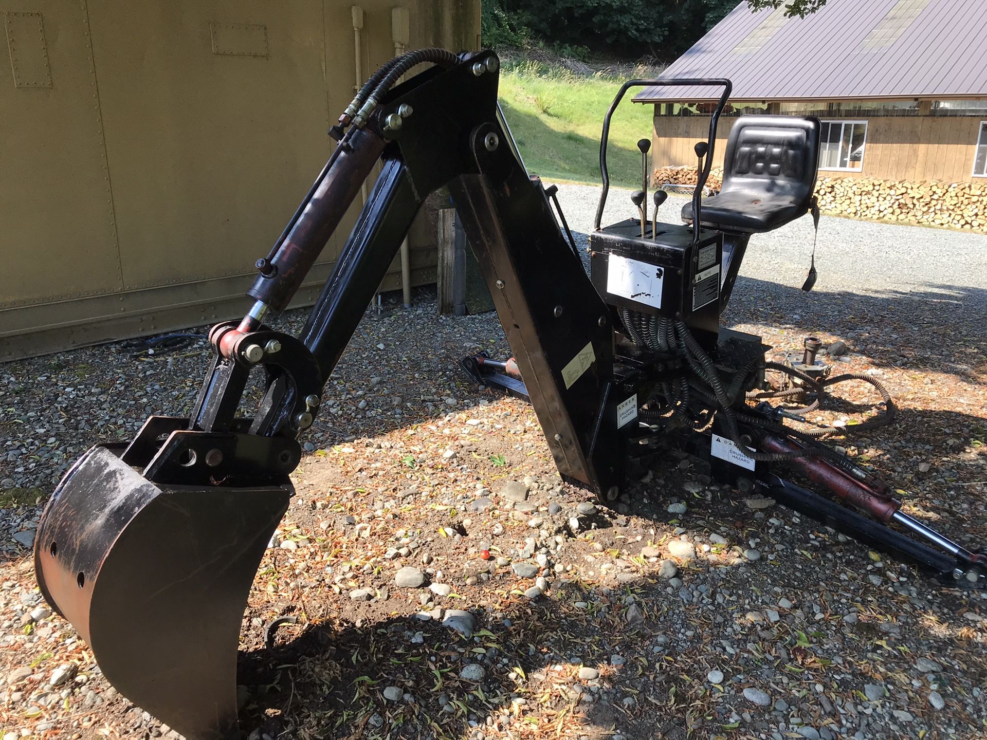 Heavy Duty Backhoe Tractor Attachment