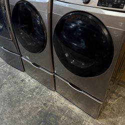 Washer And Dryer Samsung Set Champagne Color Like New 