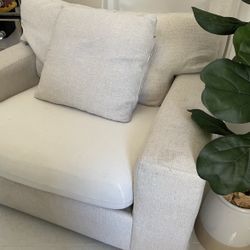 Oversized Chair sofa.  Pick Up Asap