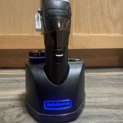 Babyliss Snapfx Clipper 2 Batterys & Charging Stand- OBO OR WILLING TO TRADE