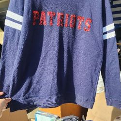 Womens PINK New England Patriots Sweater
