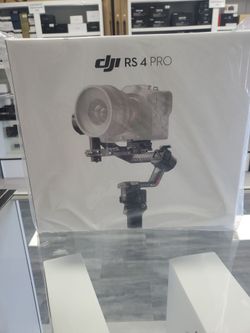 DJI RS 4 PRO GIMBAL