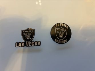 Raiders Logo Pin (Both)
