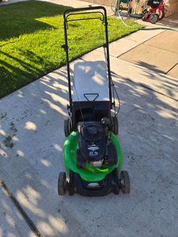 Self Propelled Lawnboy Lawn Mower