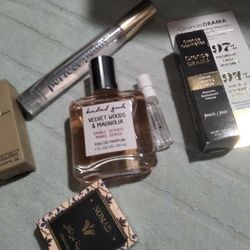 This Bundle Is Part Of The Philosophy And COLOGNE Perfume Bundle 