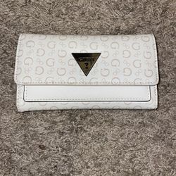 Guess Wallet
