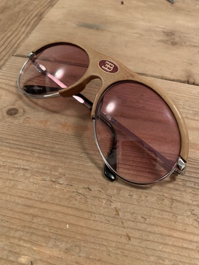 BUGATTI 64739 LEATHER sunglasses