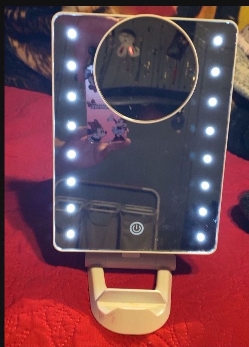 CONAIR Mirror 