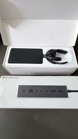 Microsoft Surface Dock 2