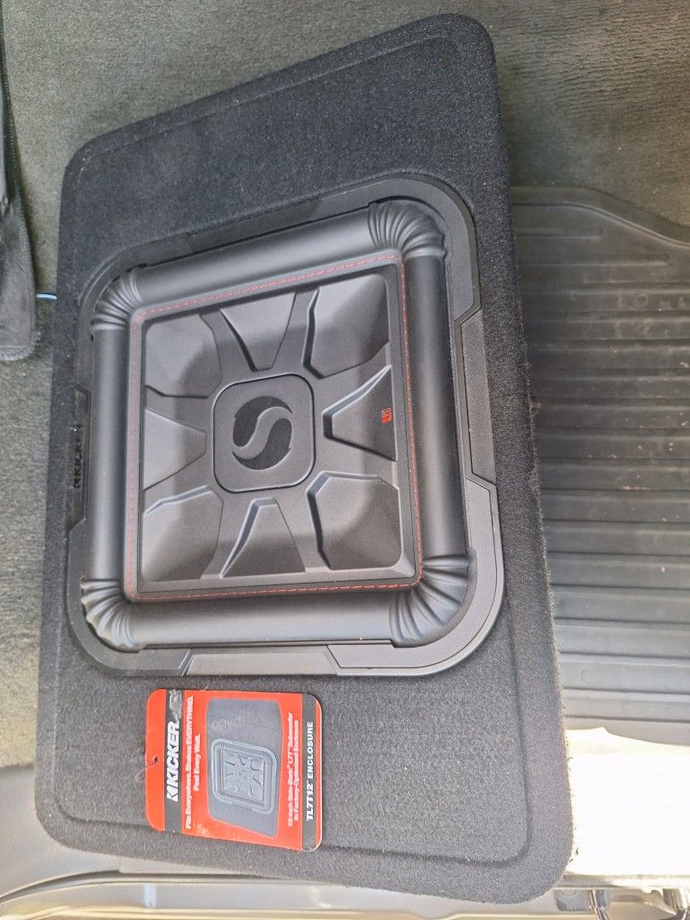 Brand New 12 Kicker L7T Sub 