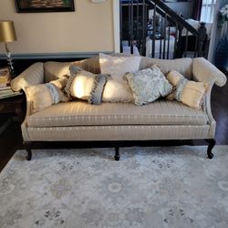 Chippendale Vintage Style Sofa