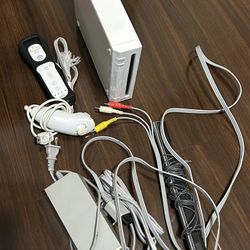 Nintendo wii (doesn’t read discs) with controller and all cords
