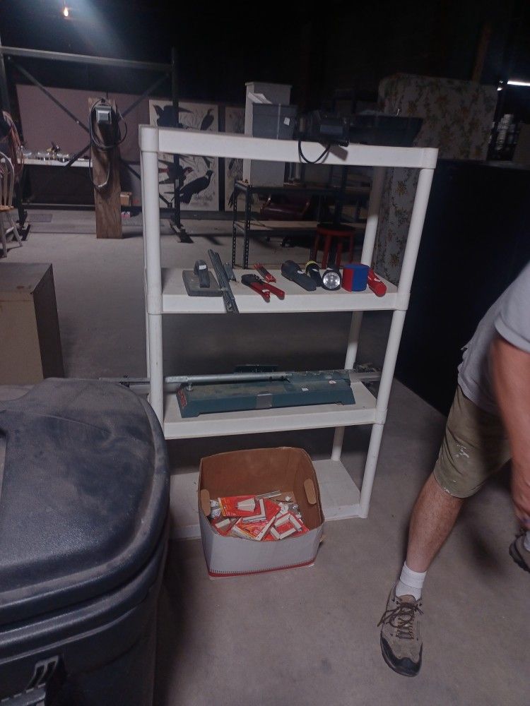 All Tyes Os Shelves 