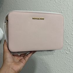 Michael Kors pink crossbody bag