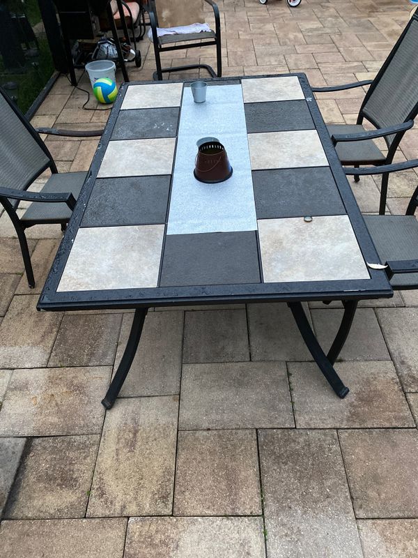 Outdoor Patio Table for Sale in Riverview, FL - OfferUp