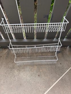 White Wire 3-Tier Wall Rack