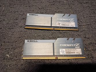 Trident ddr4 desktop memory chips