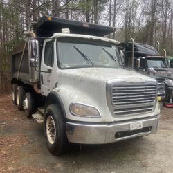 2007 Freightliner M2112